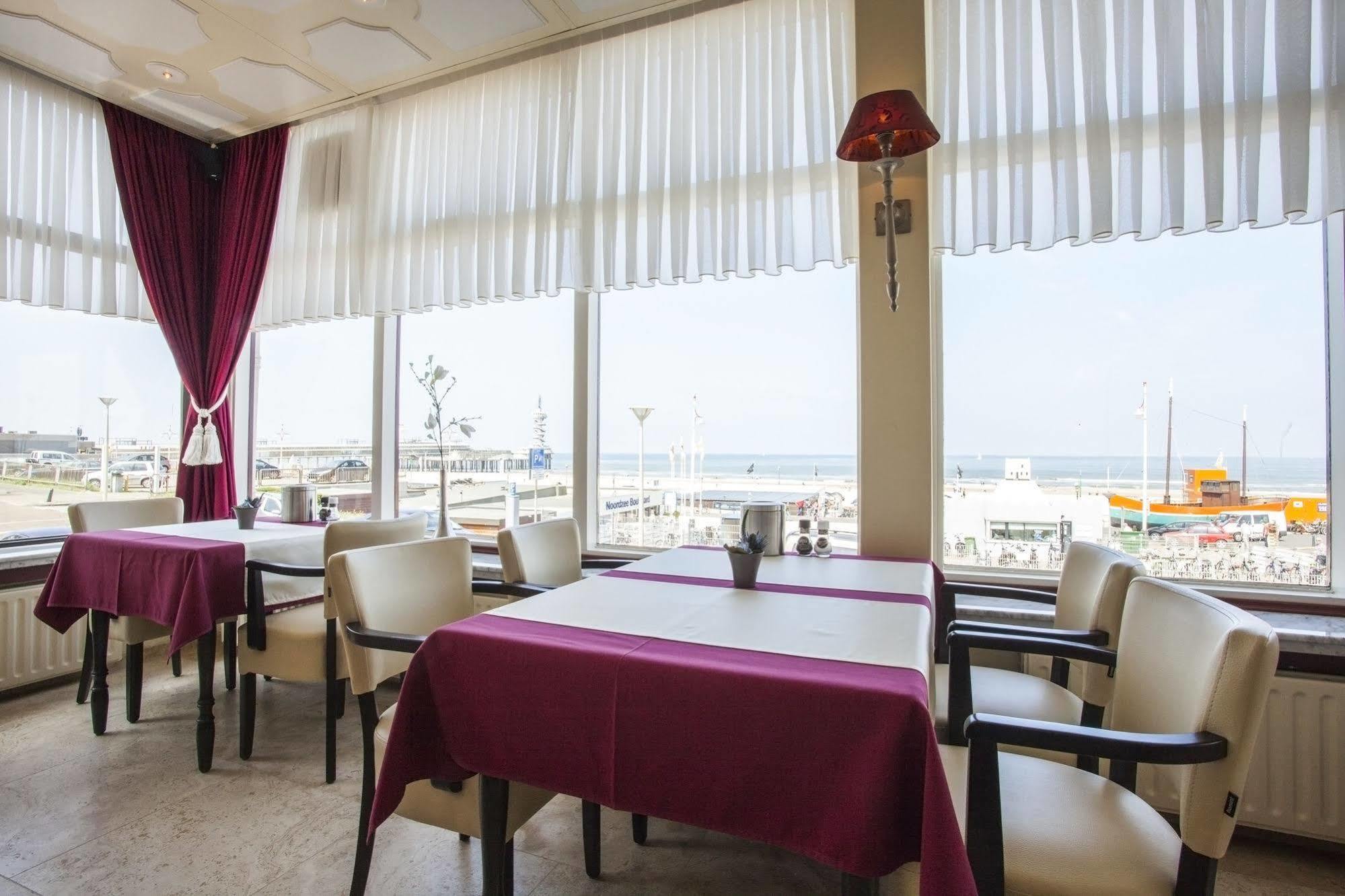 Hotel Strandhotel Scheveningen 3*