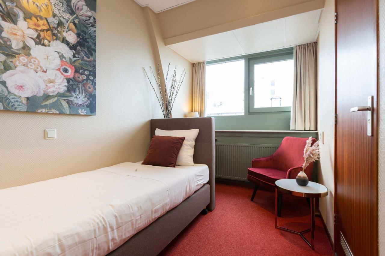 Hotel Strandhotel Scheveningen 3*